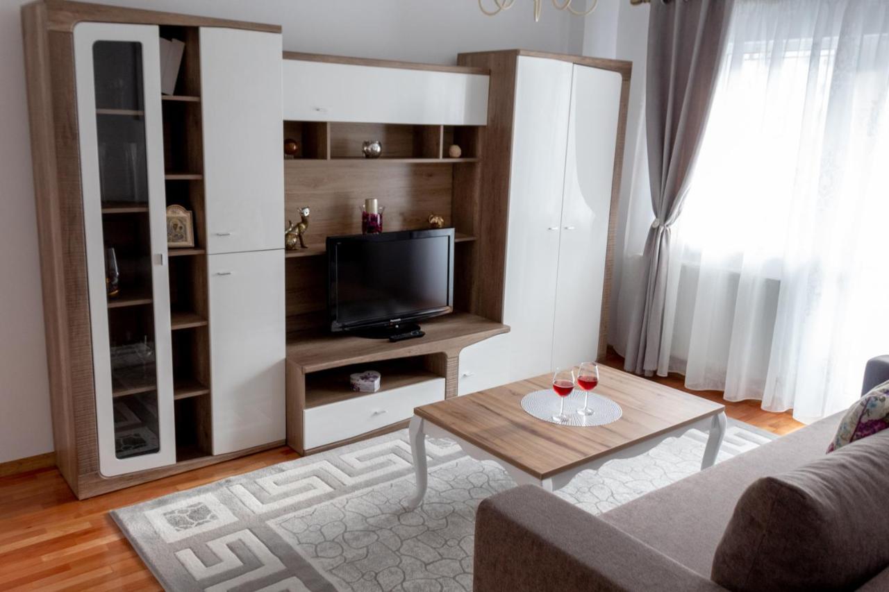 Butterfly Apartment Sibiu Exteriör bild